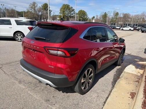 2023 Ford Escape Platinum