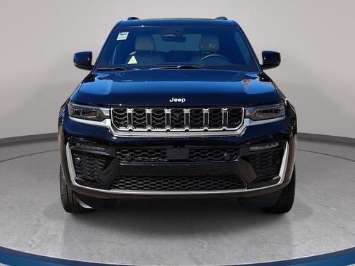 Diamond Black 2026 Jeep Grand Cherokee Limited 4x4