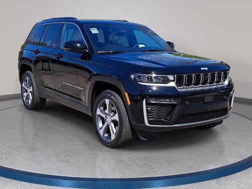 Diamond Black 2026 Jeep Grand Cherokee Limited 4x4