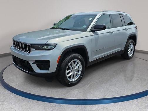 Silver Zynith 2023 Jeep Grand Cherokee Laredo X