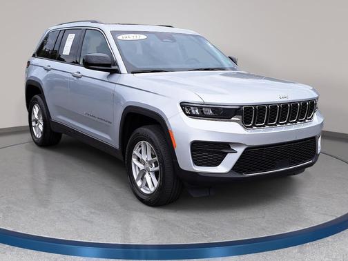 Silver Zynith 2023 Jeep Grand Cherokee Laredo X