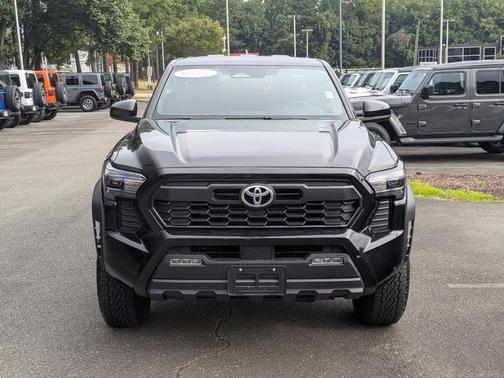 2024 Toyota Tacoma TRD Off Road