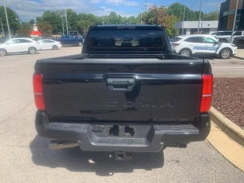 2024 Toyota Tacoma TRD Off Road