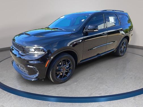 DB Black Clearcoat 2026 Dodge Durango GT Plus HEMI V8