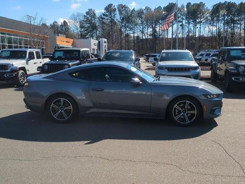 2025 Ford Mustang EcoBoost Premium