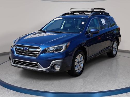Abyss Blue Pearl 2019 Subaru Outback 2.5i Premium