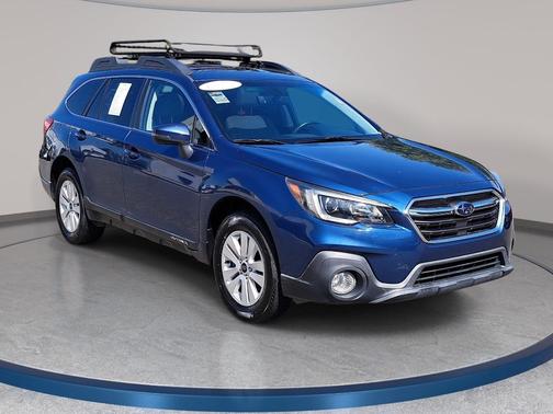 Abyss Blue Pearl 2019 Subaru Outback 2.5i Premium