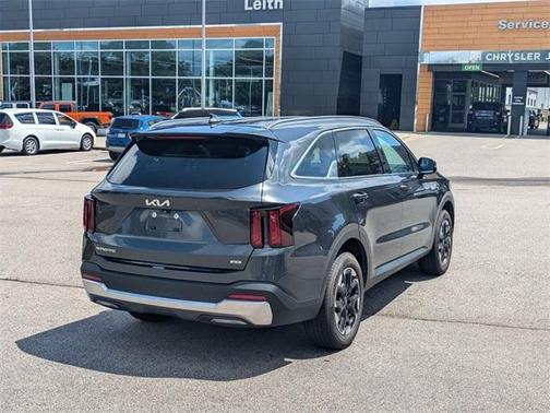 2024 Kia Sorento S