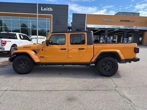 2021 Jeep Gladiator Sport