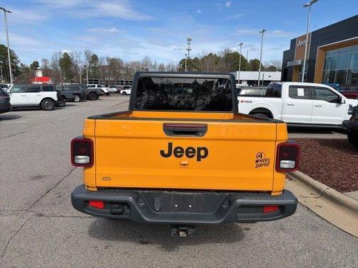 2021 Jeep Gladiator Sport