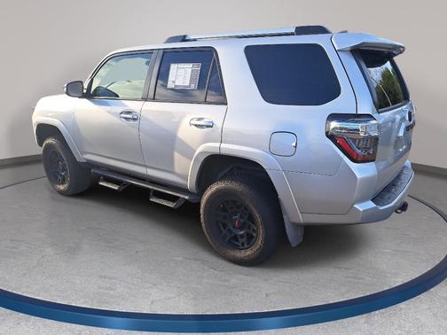 Classic Silver Metallic 2020 Toyota 4Runner SR5 Premium
