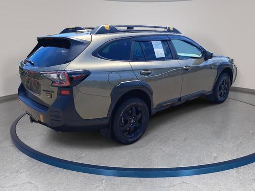 Autumn Green Metallic 2024 Subaru Outback Wilderness