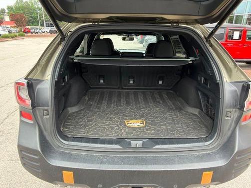 Autumn Green Metallic 2024 Subaru Outback Wilderness