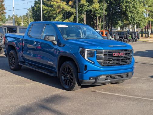 2023 GMC Sierra 1500 Elevation
