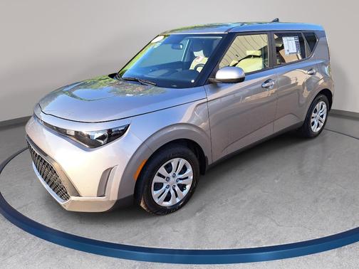 Steel Gray 2023 Kia Soul LX
