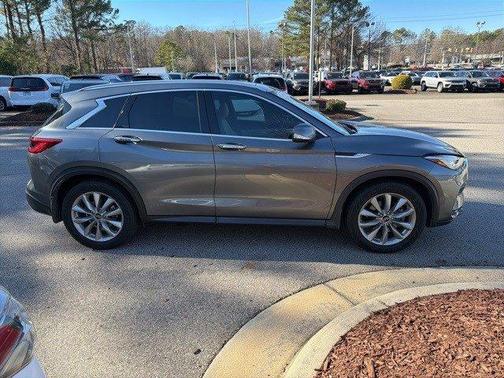 2021 INFINITI QX50 Luxe