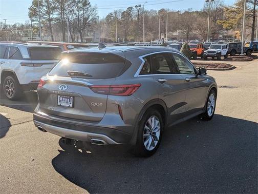 2021 INFINITI QX50 Luxe