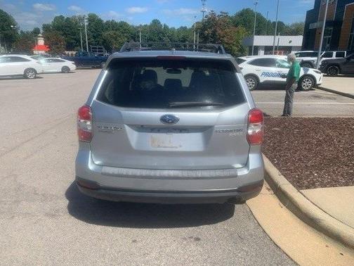 2015 Subaru Forester 2.5i Touring