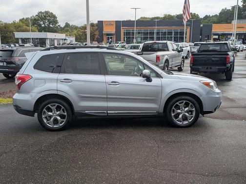 2015 Subaru Forester 2.5i Touring