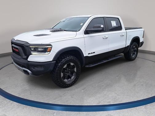 Bright White Clearcoat 2019 RAM 1500 Rebel