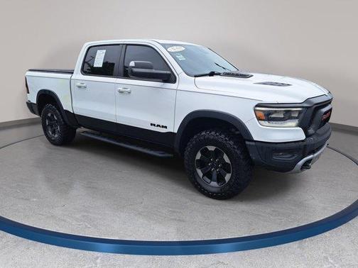 Bright White Clearcoat 2019 RAM 1500 Rebel