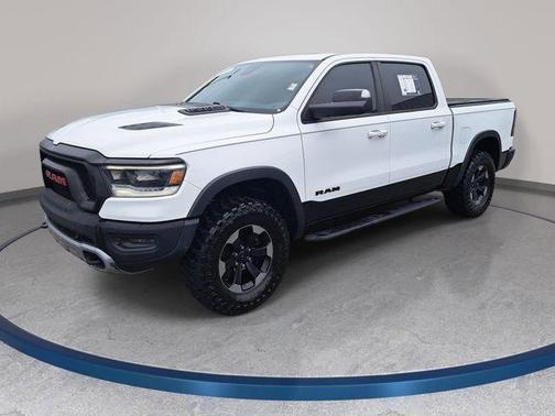 Bright White Clearcoat 2019 RAM 1500 Rebel