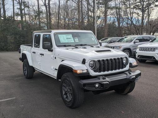 2026 Jeep Gladiator Sport