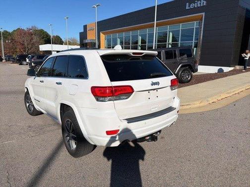 2020 Jeep Grand Cherokee Overland