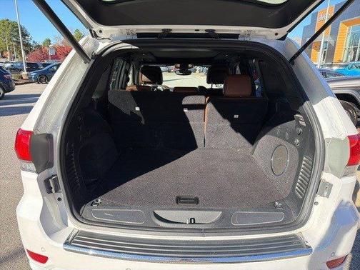 2020 Jeep Grand Cherokee Overland