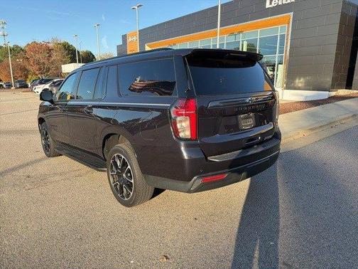 2022 Chevrolet Suburban RST