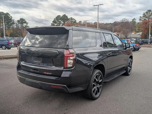 2022 Chevrolet Suburban RST