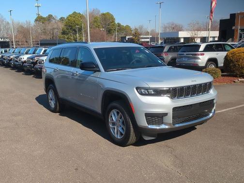 2024 Jeep Grand Cherokee L Laredo