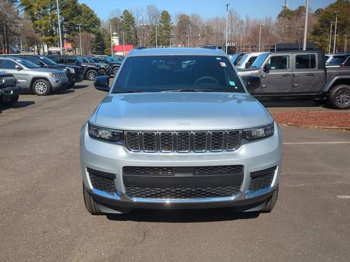 2024 Jeep Grand Cherokee L Laredo