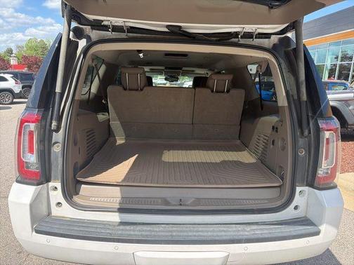 2017 GMC Yukon XL SLT