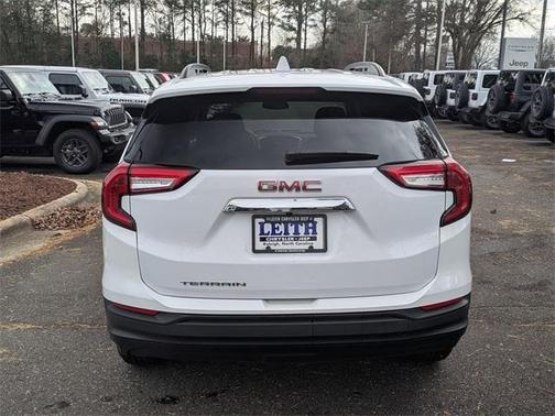 2022 GMC Terrain SLE