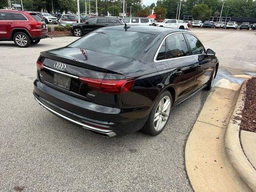 Mythos Black Metallic 2020 Audi A4 45 Premium