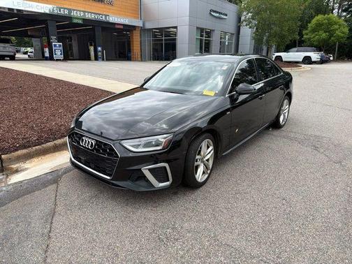 Mythos Black Metallic 2020 Audi A4 45 Premium