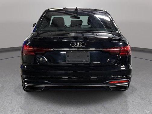 Mythos Black Metallic 2020 Audi A4 45 Premium