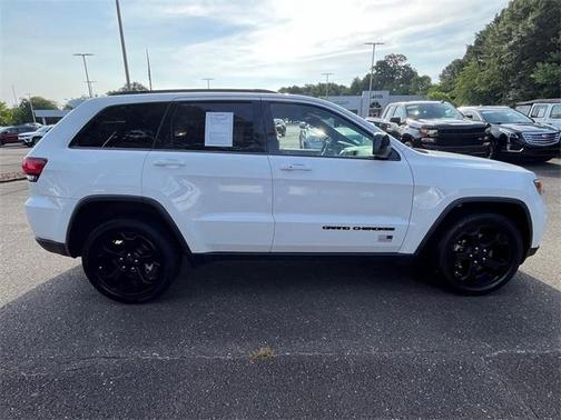 2021 Jeep Grand Cherokee Laredo