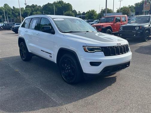 2021 Jeep Grand Cherokee Laredo