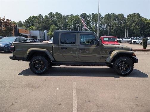 2025 Jeep Gladiator Sport
