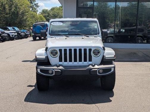 2020 Jeep Gladiator Overland