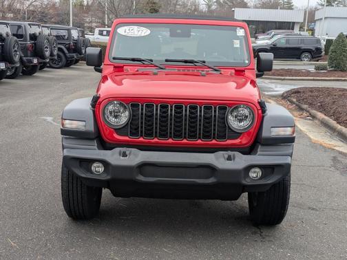 2024 Jeep Wrangler Sport