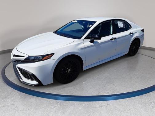 2021 Toyota Camry SE Nightshade