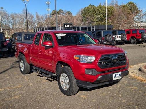 2018 Toyota Tacoma SR