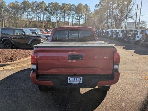 2018 Toyota Tacoma SR