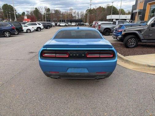 2016 Dodge Challenger SXT