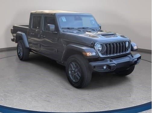 2026 Jeep Gladiator Sport