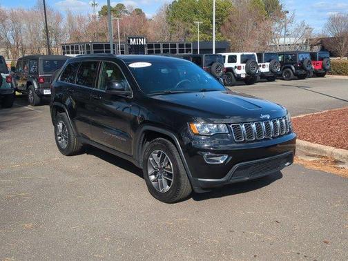 2020 Jeep Grand Cherokee Laredo E
