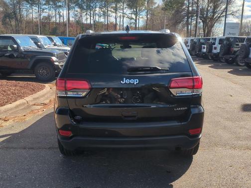2020 Jeep Grand Cherokee Laredo E